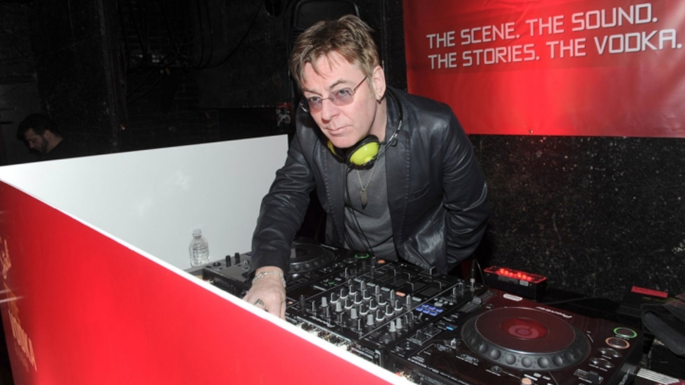 Andy Rourke, iconic bassist of the Smiths, has died at the age of 59, Magnate Daily