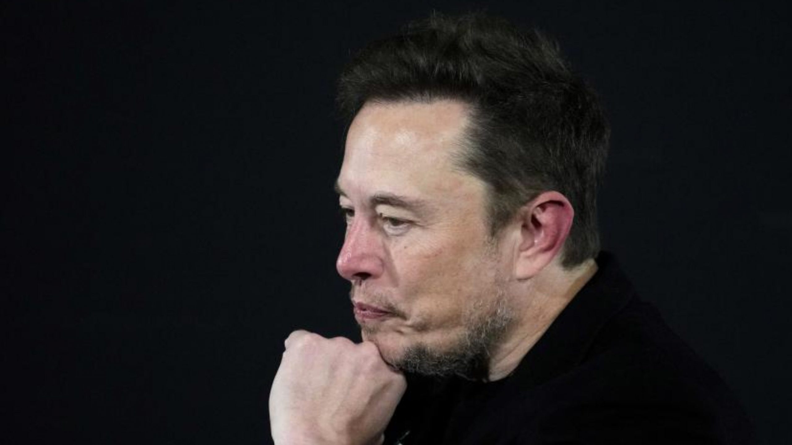 Elon Musk blasts Apple-OpenAI deal and threatens to ban the iPhone from his companies, Magnate Daily